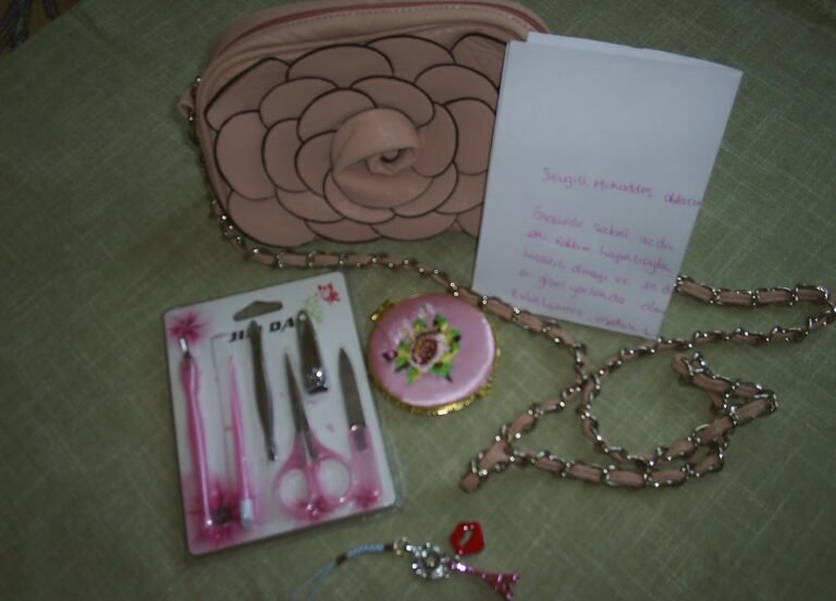 Fransa’dan Gelen Hediyelerim