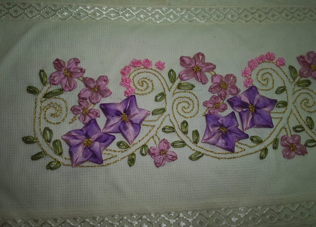 Kurdele Nakışı Havlu Örneği 2