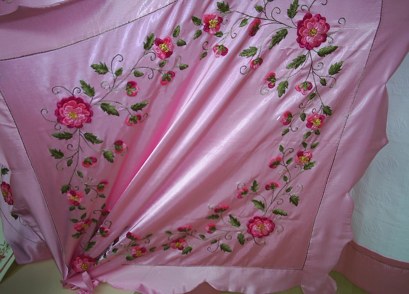 Kurdele Nakışı Pike Takımı 3