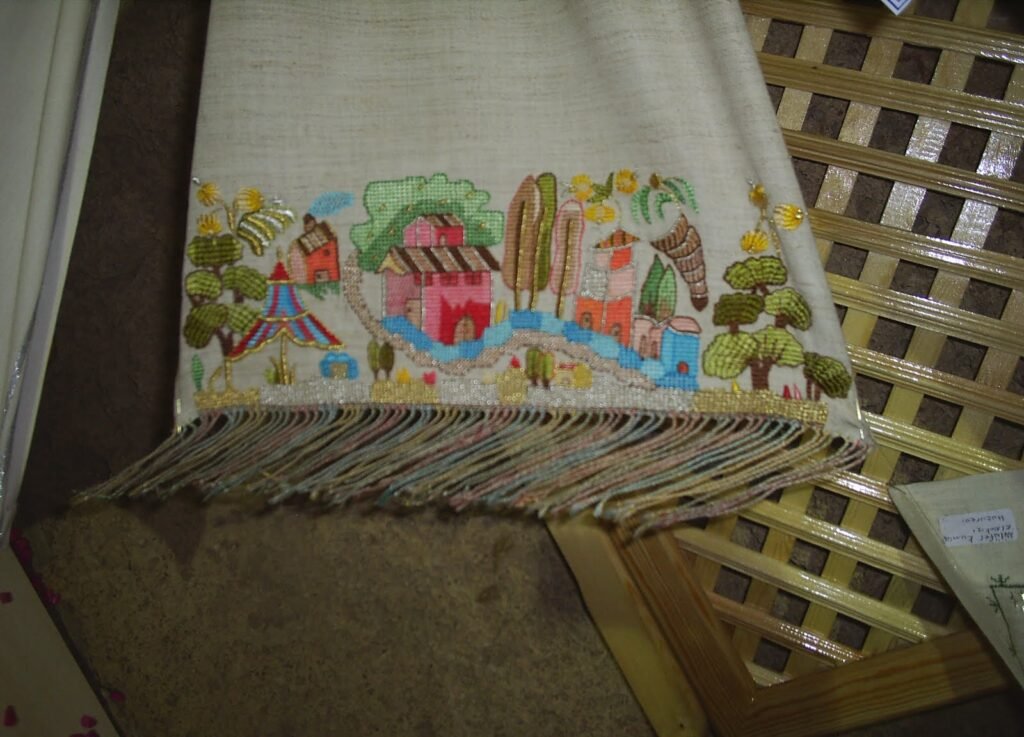 Busmek Sergisinden Makina Nakışı Örnekleri