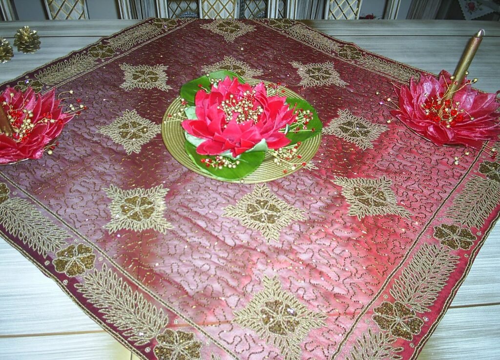 Masada açan  nilüferler