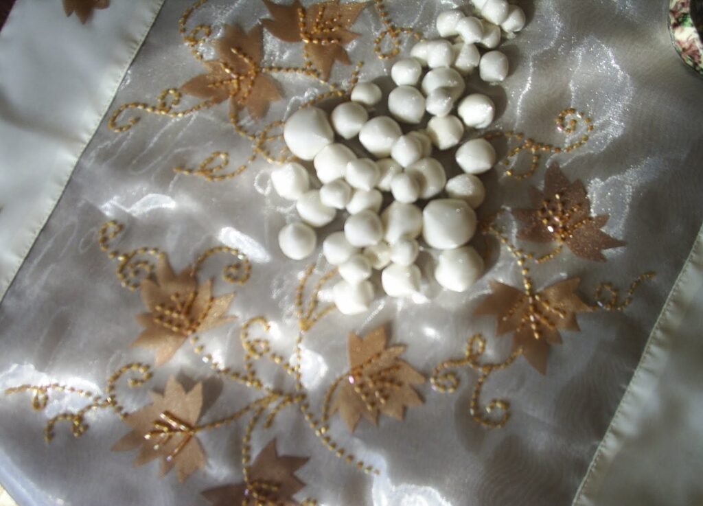 Sehpa Örtüsü Örneği