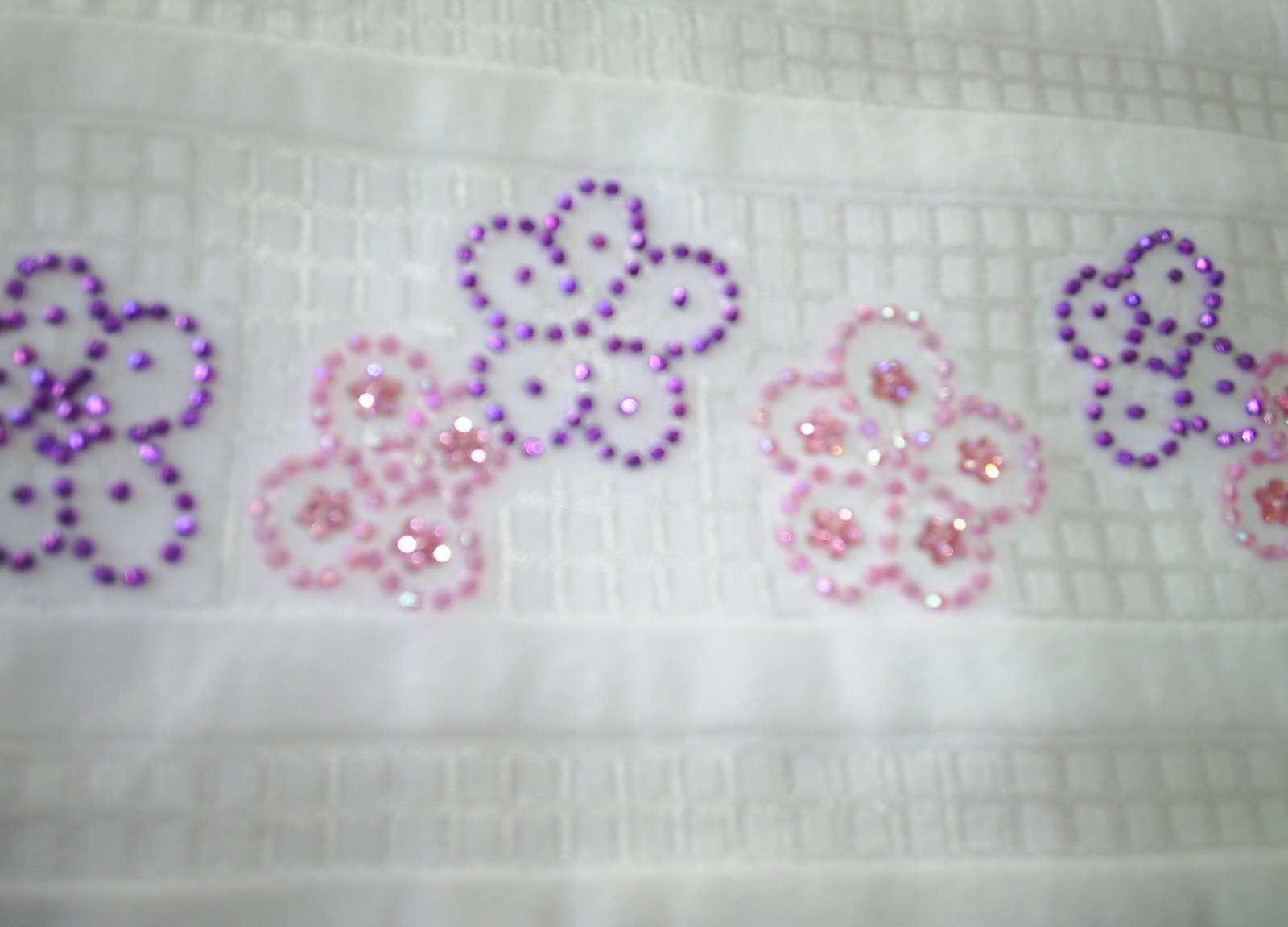 Pembe Pul Havlu Kenarı 4